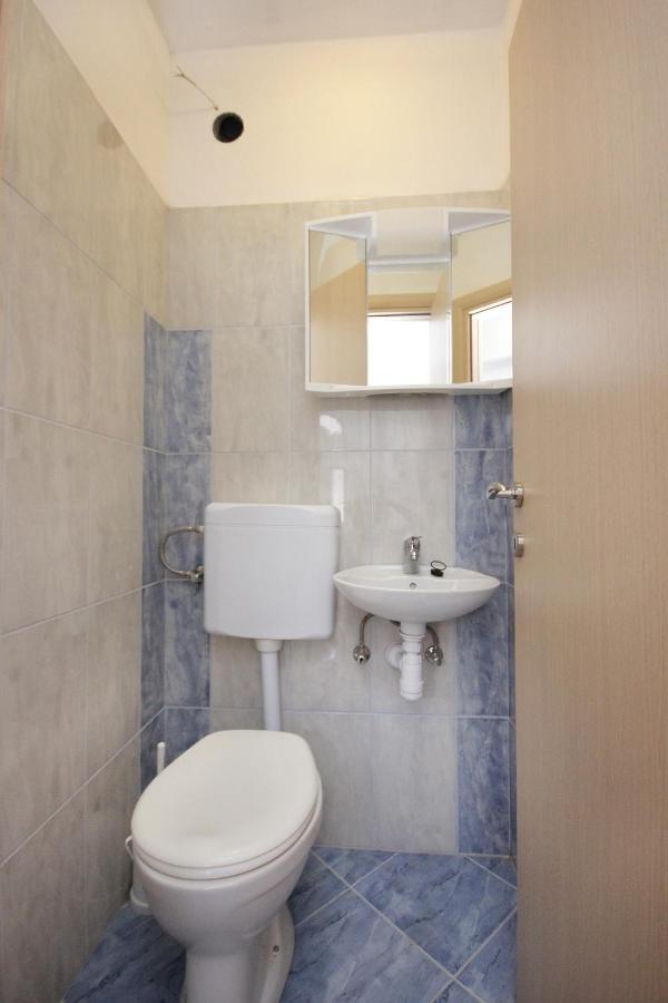 Apartments By The Sea Vlasici, Pag - 9324 Εξωτερικό φωτογραφία